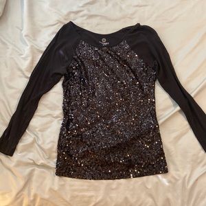 Black sequins long sleeve.